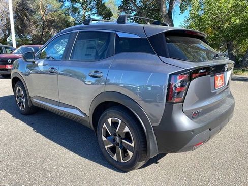 New 2026 Nissan Kicks SV w/ SV Premium Package image 3