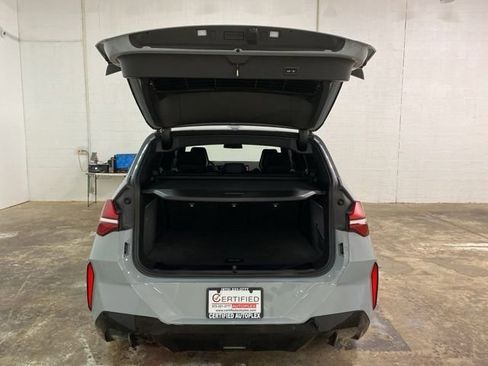 Used 2025 BMW X3 xDrive30i AWD/4WD image 9