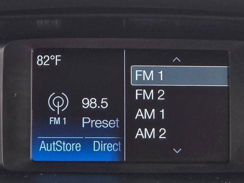 Used 2017 Ford Focus SE FWD image 24