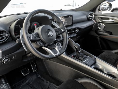 Used 2024 Dodge Hornet R/T Plus image 2