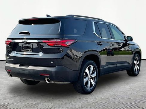 Used 2023 Chevrolet Traverse LT w/ LT Premium Package AWD/4WD image 6