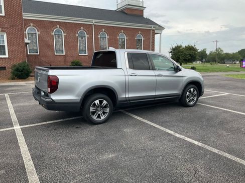 Used 2017 Honda Ridgeline RTL image 5