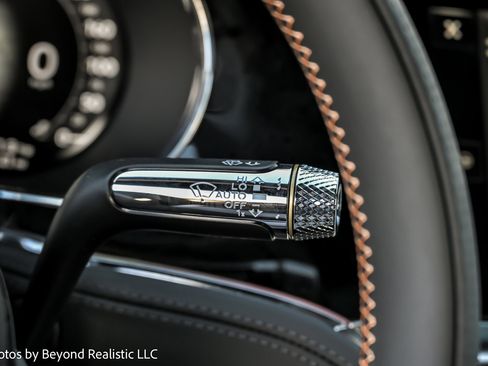 Used 2025 Bentley Continental GT image 40