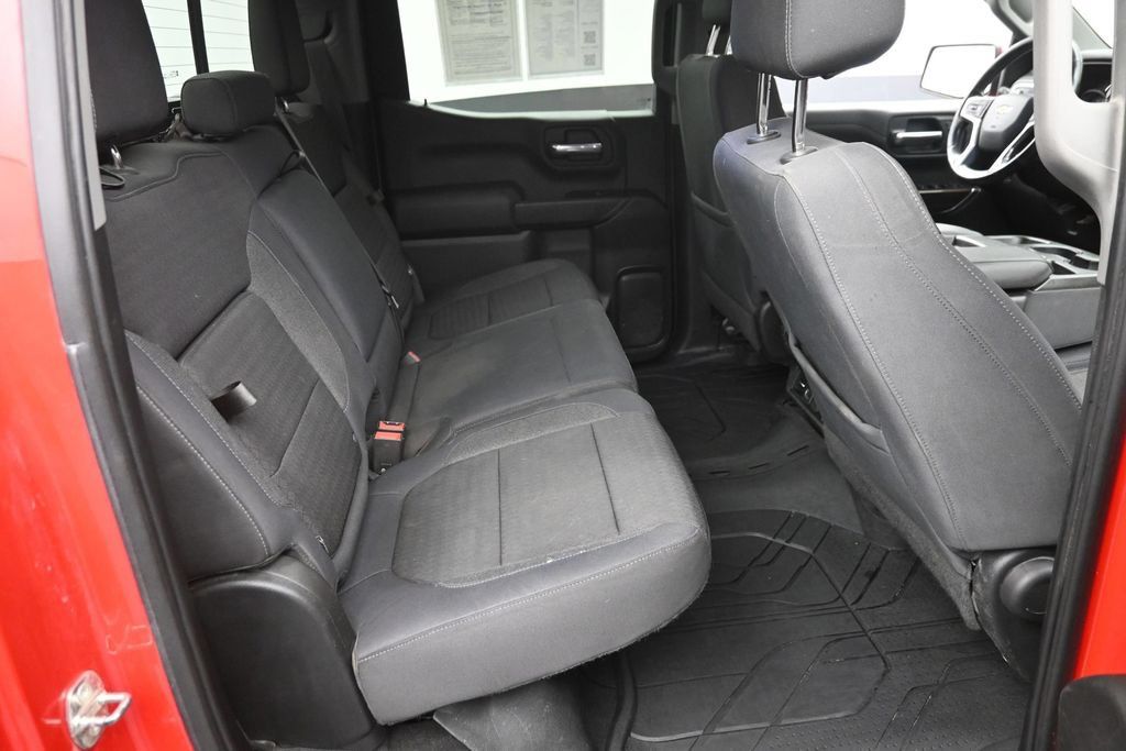Used 2019 Chevrolet Silverado 1500 LT w/ All-Star Edition AWD/4WD image 10