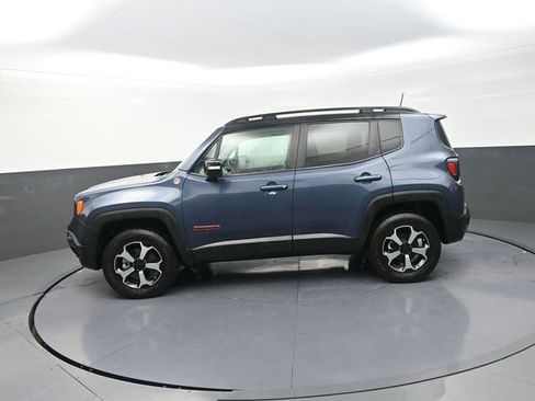Used 2022 Jeep Renegade Trailhawk AWD/4WD image 6