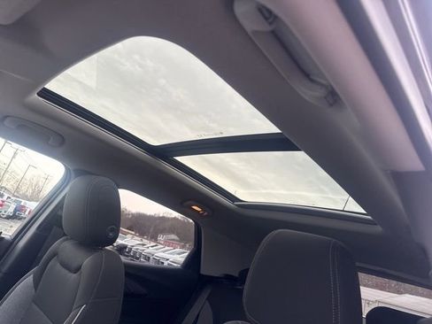 New 2026 Chevrolet TrailBlazer LT w/ LT Cold Weather Package FWD image 2