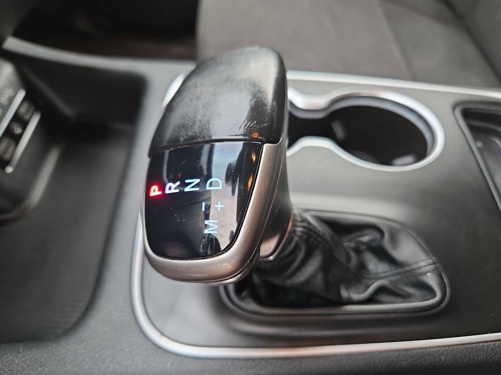 Used 2019 Dodge Durango SXT w/ 3rd Row Seating Group RWD image 21