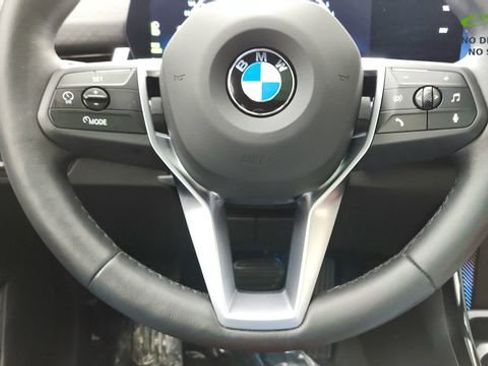 Used 2025 BMW X2 xDrive28i AWD/4WD image 44