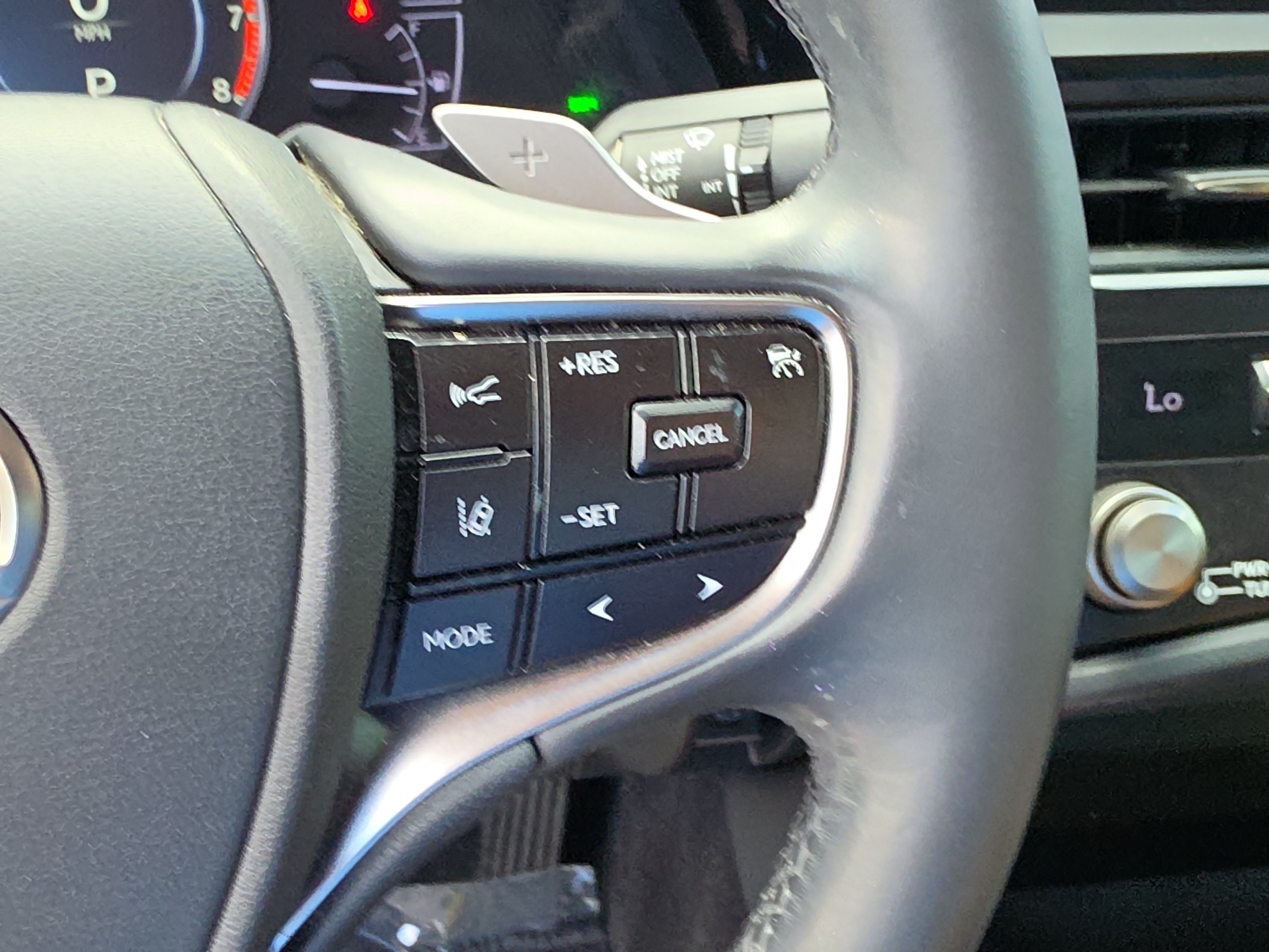 Used 2023 Lexus ES 350 w/ Accessory Package (Z2) FWD image 30