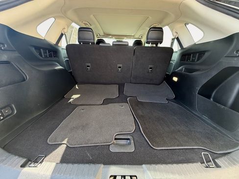 Used 2019 Ford Edge SEL w/ Equipment Group 201A FWD image 5