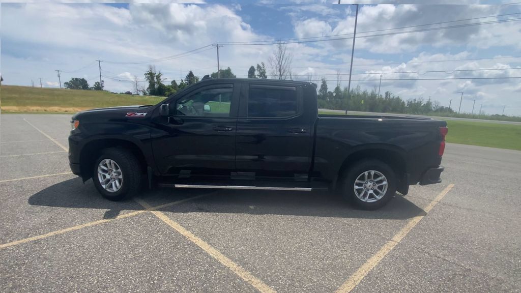 Certified 2023 Chevrolet Silverado 1500 RST w/ Z71 Off-Road Package AWD/4WD image 6