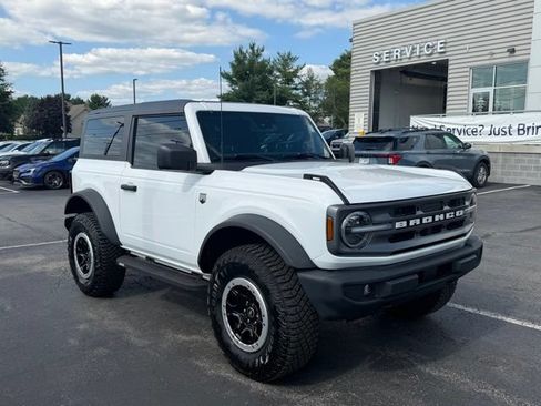 Certified 2022 Ford Bronco Big Bend w/ Sasquatch Package AWD/4WD image 9