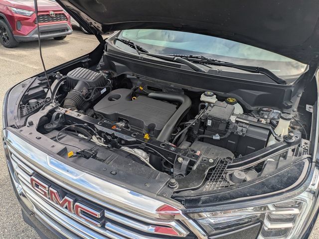 Used 2024 GMC Terrain SLT FWD image 40