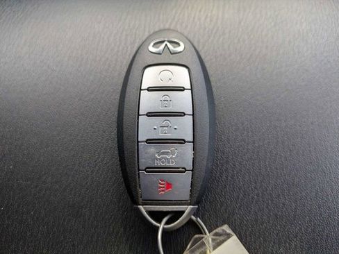 Used 2023 INFINITI QX80 Premium Select w/ Cargo Package RWD image 32