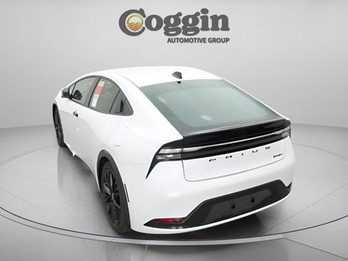 New 2026 Toyota Prius Plug-In Hybrid image 13