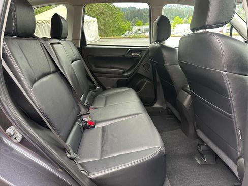 Used 2015 Subaru Forester 2.0XT Touring w/ Eyesight & Navigation System AWD/4WD image 13