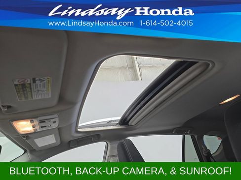 Used 2013 Toyota RAV4 XLE FWD image 21