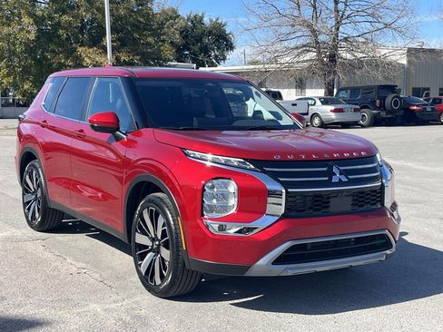 New 2026 Mitsubishi Outlander SE FWD image 7