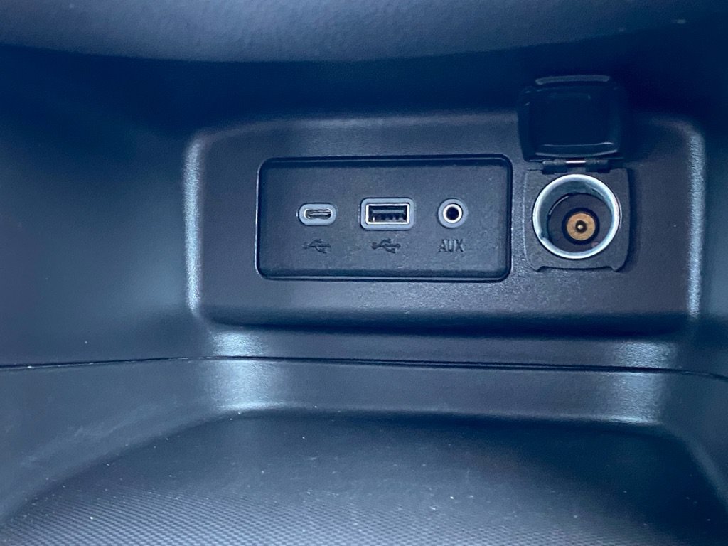 Used 2024 Chevrolet Equinox LT FWD image 23
