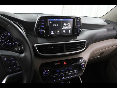 Used 2020 Hyundai Tucson Limited AWD/4WD image 9