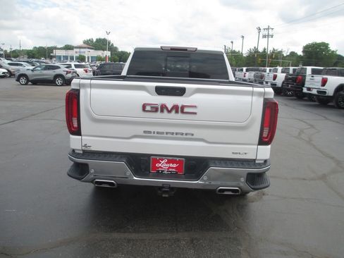 Used 2024 GMC Sierra 1500 SLT w/ SLT Premium Plus Package AWD/4WD image 7