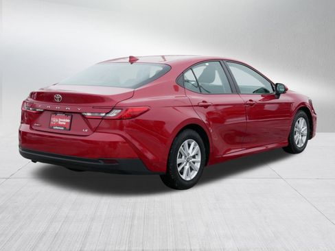 Certified 2025 Toyota Camry LE image 7