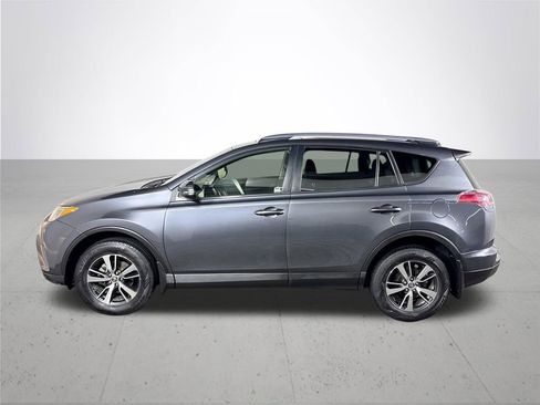 Used 2017 Toyota RAV4 XLE image 9