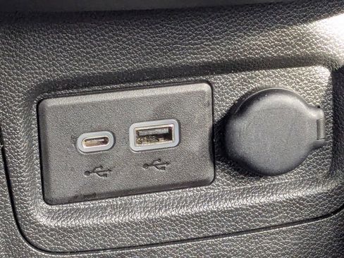 Used 2020 Chevrolet Spark LS image 23