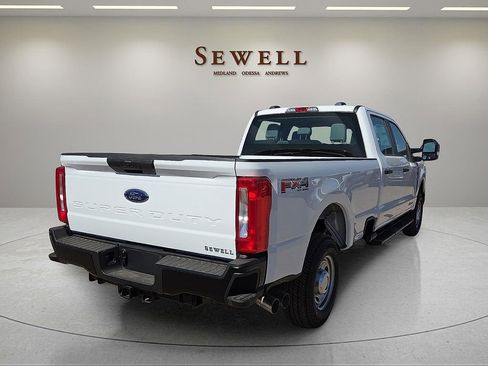 New 2026 Ford F250 XL image 4