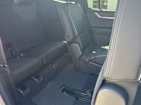 Used 2025 GMC Acadia Denali w/ Super Cruise Package AWD/4WD image 54