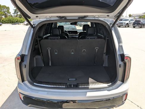 Certified 2024 Kia Telluride SX X-Line AWD/4WD image 12