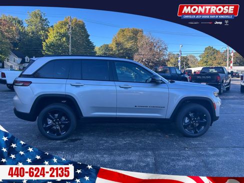 New 2025 Jeep Grand Cherokee Limited w/ Black Appearance Package image 6