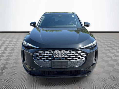 Used 2025 Audi Q5 Premium w/ Convenience Package AWD/4WD image 2