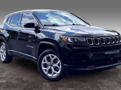 Certified 2025 Jeep Compass Sport AWD/4WD image 3