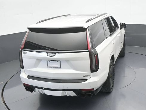 Used 2023 Cadillac Escalade V AWD/4WD image 80