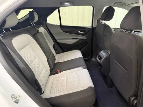 Used 2020 Chevrolet Equinox LT AWD/4WD image 15