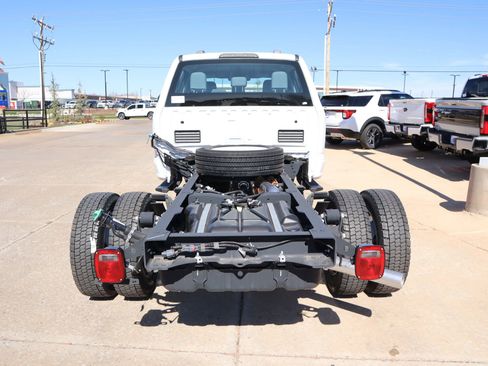 New 2025 Ford F550 4x4 Crew Cab Super Duty image 19