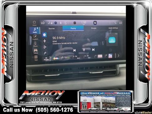 Used 2025 Jeep Wrangler Unlimited Sahara AWD/4WD image 12