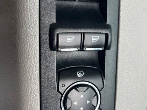 Used 2017 Ford F150 XL w/ Equipment Group 101A Mid RWD image 36