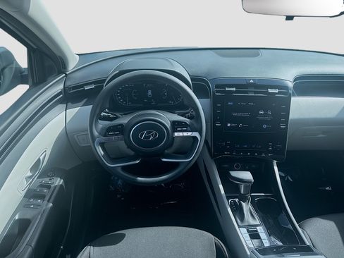 Used 2024 Hyundai Tucson SEL FWD image 18