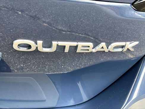 Used 2025 Subaru Outback image 10