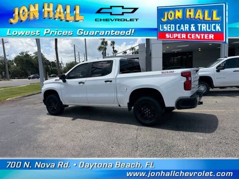 Used 2021 Chevrolet Silverado 1500 LT Trail Boss w/ Convenience Package II AWD/4WD image 6