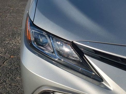 Used 2024 Toyota Camry LE image 10