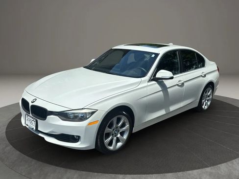 Used 2015 BMW 320i xDrive Sedan AWD/4WD image 11