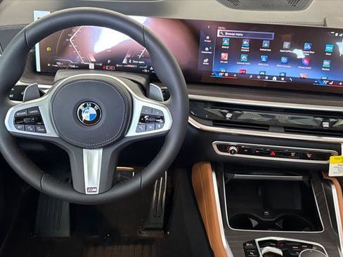 New 2026 BMW X6 xDrive40i w/ Premium Package AWD/4WD image 13