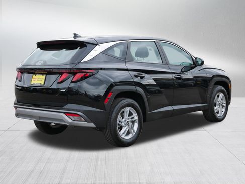 Used 2026 Hyundai Tucson SE AWD/4WD image 7