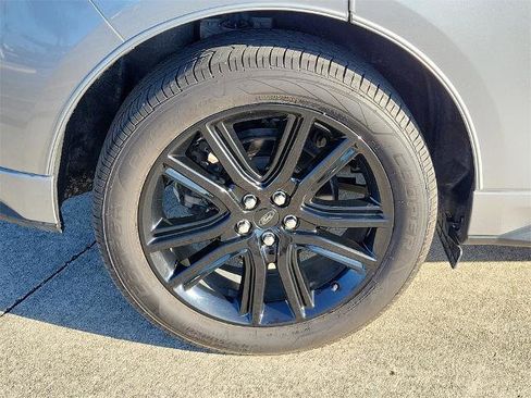 Certified 2020 Ford Edge ST-Line image 5