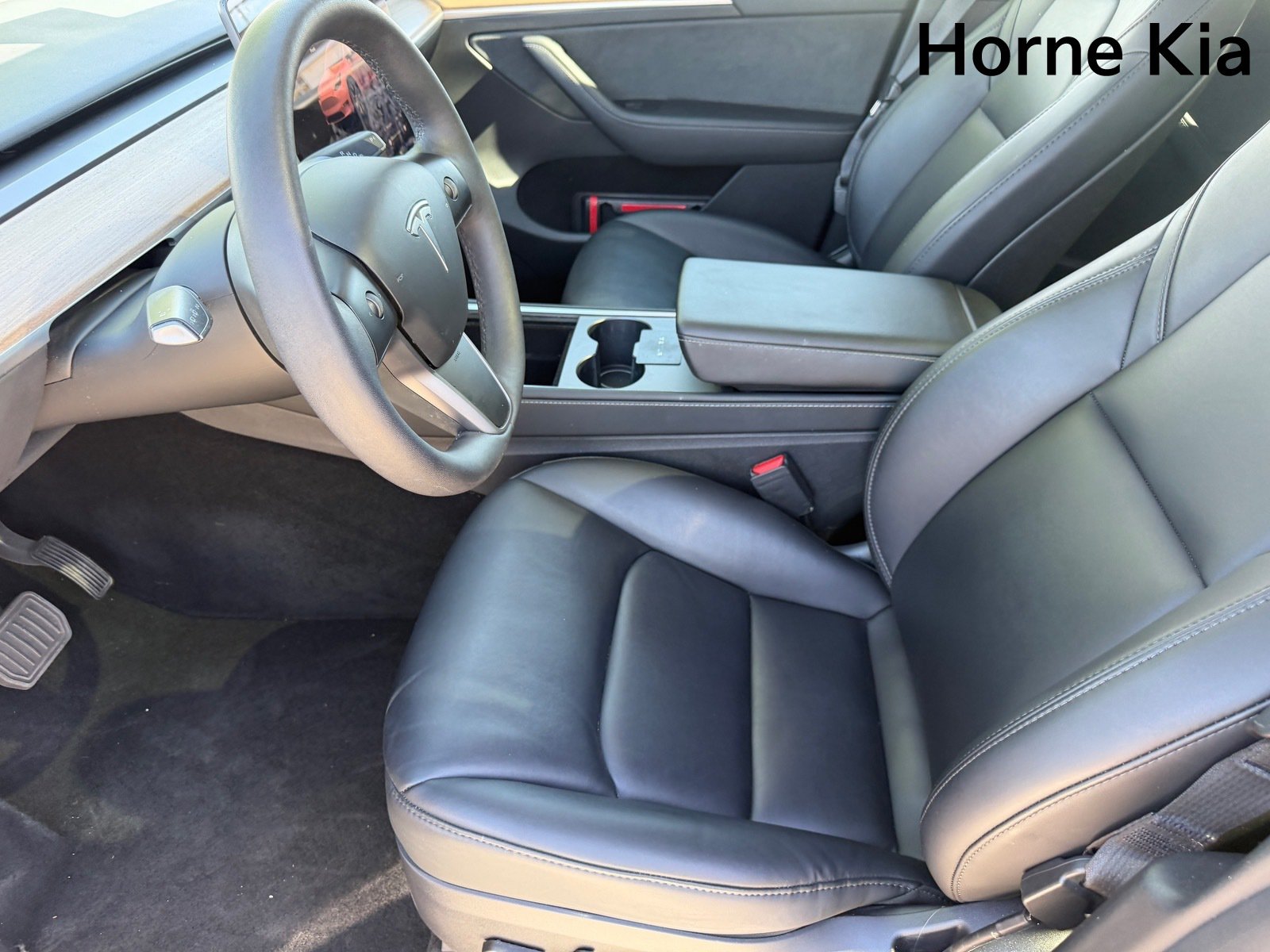 Used 2024 Tesla Model Y 2WD image 15