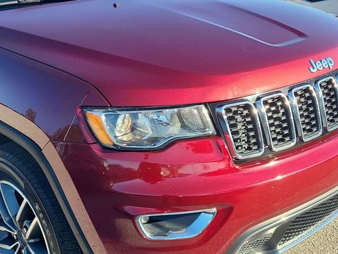 Used 2021 Jeep Grand Cherokee Limited w/ Luxury Group II image 16