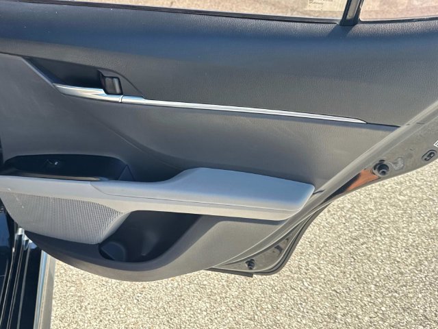Used 2019 Toyota Camry SE w/ Audio Package FWD image 15